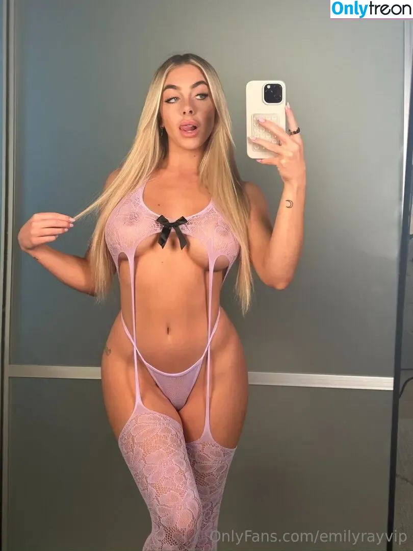 Emily Ray nude photo #0086 (Emilyrayxox)
