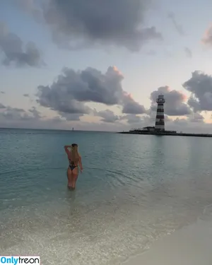 Emily Sentner / Sidney Sentner / emilysentnerr nude photo #0012