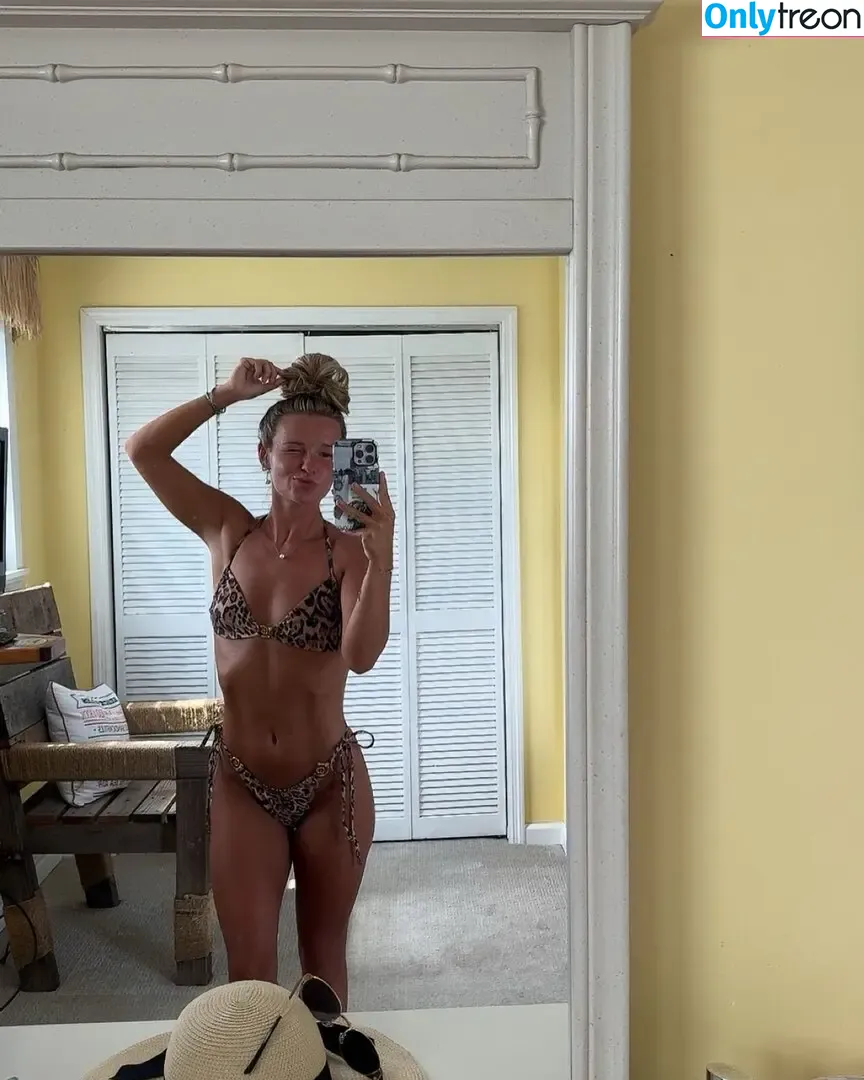 Emily Sentner nude photo #0042 (Sidney Sentner / emilysentnerr)