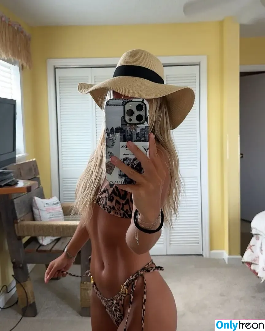Emily Sentner nude photo #0044 (Sidney Sentner / emilysentnerr)