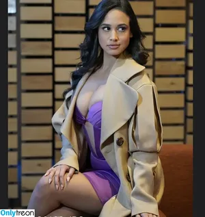 Emily Tosta / (Mayans M.C and PartyFive / Dominican Actress / emilytosta nude photo #0391