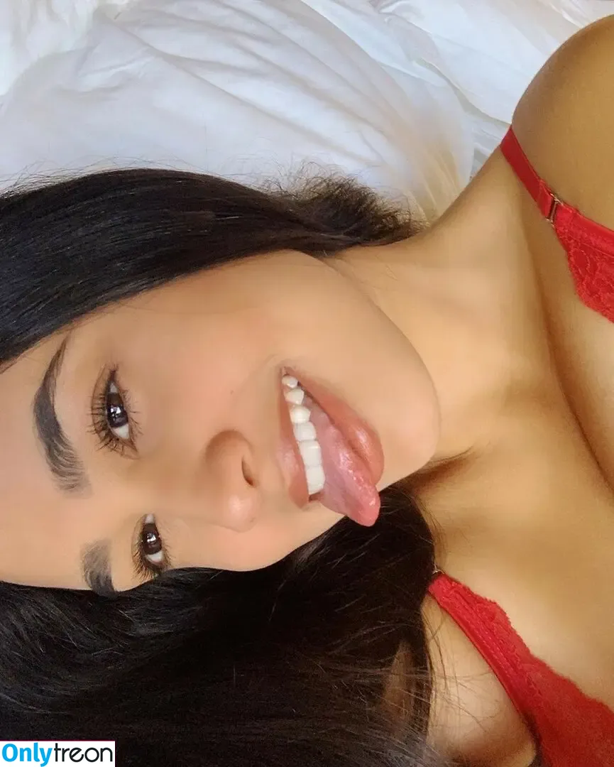 Emily Tosta nude photo #0365 ((Mayans M.C and PartyFive / Dominican Actress / emilytosta)