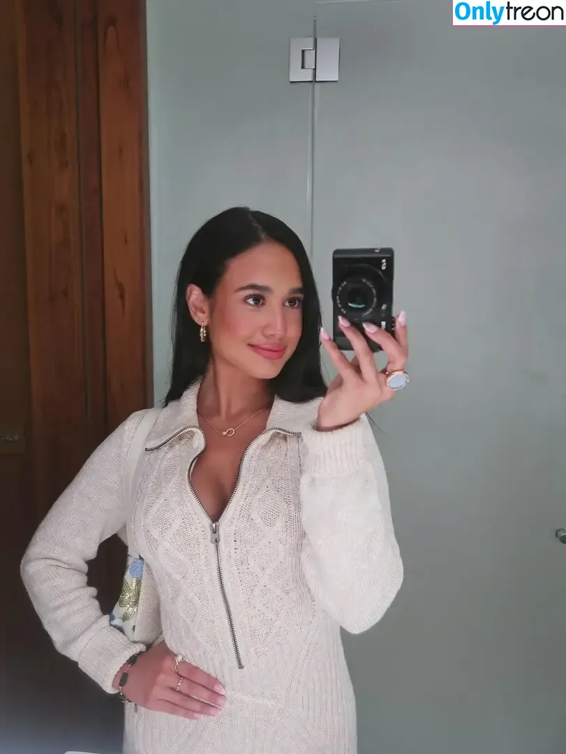 Emily Tosta nude photo #0381 ((Mayans M.C and PartyFive / Dominican Actress / emilytosta)