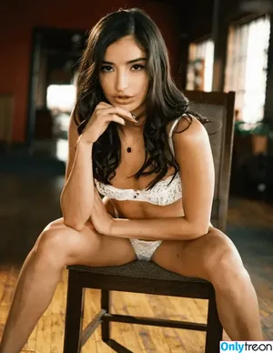 Emily Willis / emilywillisx3 / emilywillisxoxo / emilywillisxxx nude photo #2119