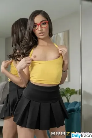Emily Willis / emilywillisx3 / emilywillisxoxo / emilywillisxxx nude photo #2180