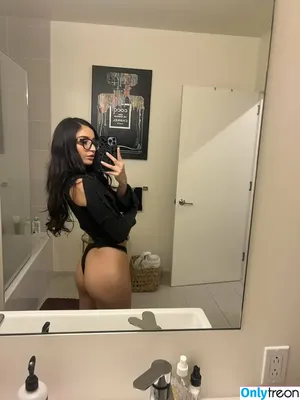 Emily Willis / emilywillisx3 / emilywillisxoxo / emilywillisxxx nude photo #2482