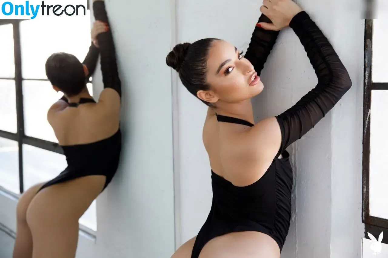 Emily Willis nude photo #2047 (emilywillisx3 / emilywillisxoxo / emilywillisxxx)