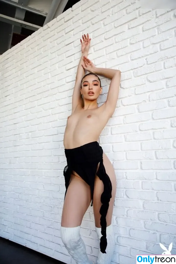 Emily Willis nude photo #2066 (emilywillisx3 / emilywillisxoxo / emilywillisxxx)