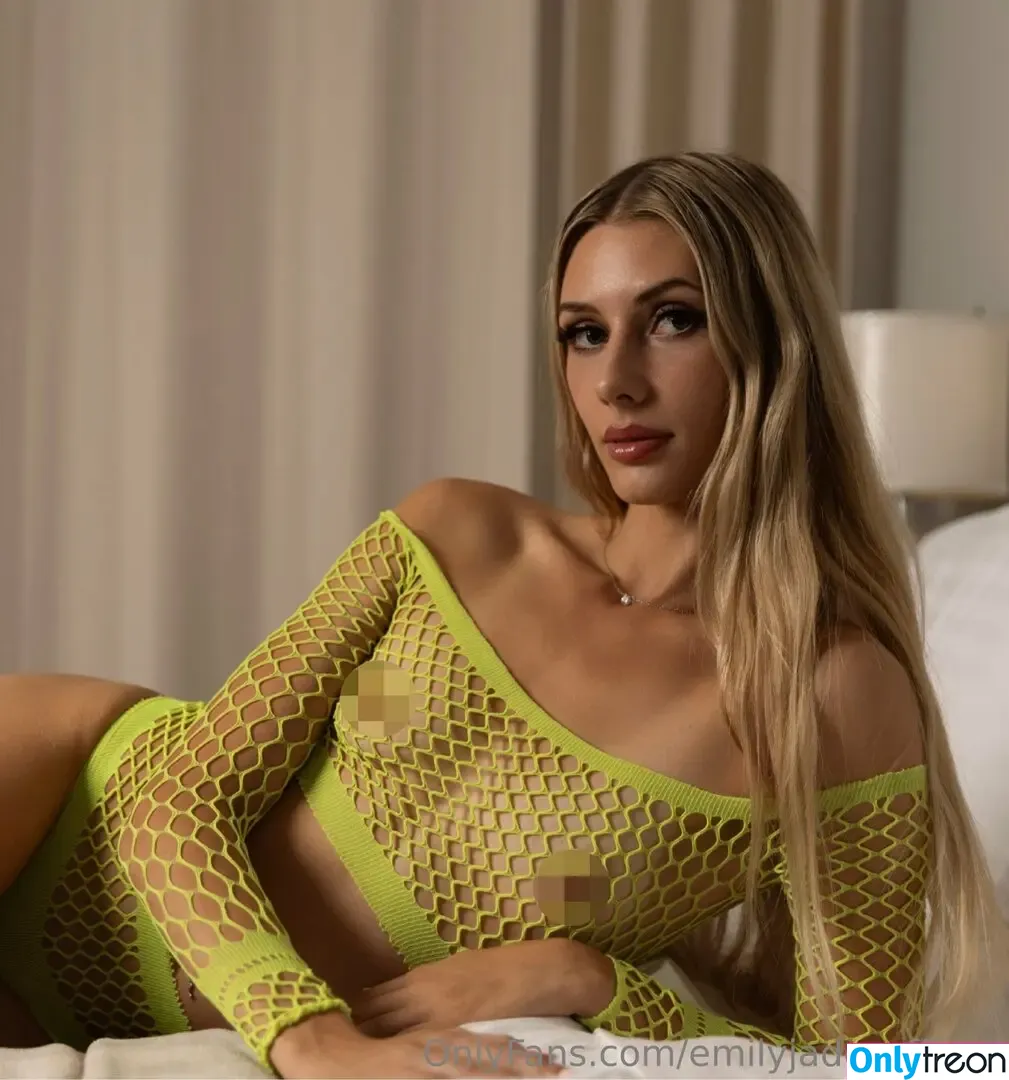 emilyjade_official nude photo #0011 (xo.emilyjade)