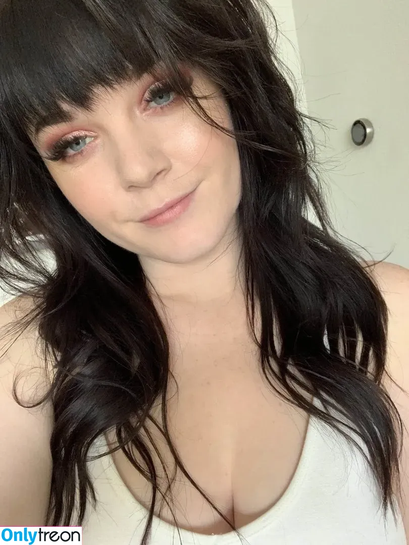 EmilyLynne nude photo #0006 (the.emilylynne)