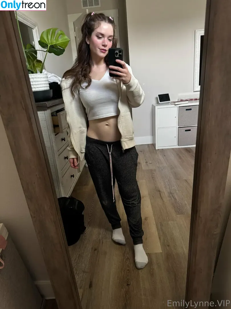 EmilyLynne nude photo #0375 (the.emilylynne)