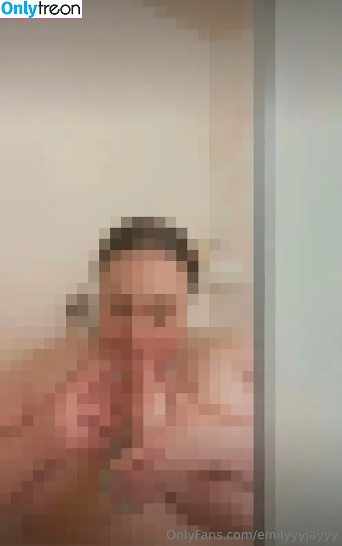 emilyyyjayyy nude photo #0101 (emmarosexxxo / realemilyyyjayyy)