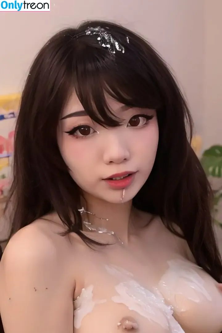 Emiru nude photo #0992 (emiru.jpg)