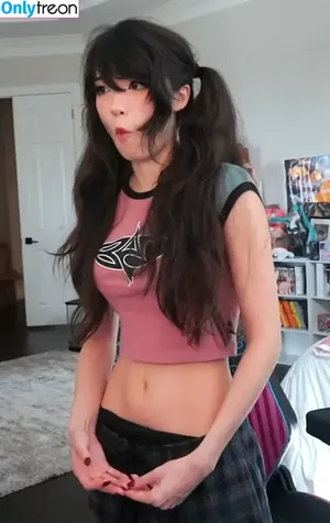 Emiru / emiru.jpg nude photo #1068