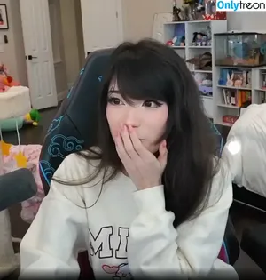 Emiru / emiru.jpg nude photo #1229
