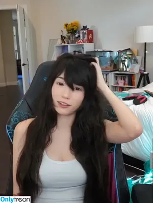 Emiru / emiru.jpg nude photo #1236