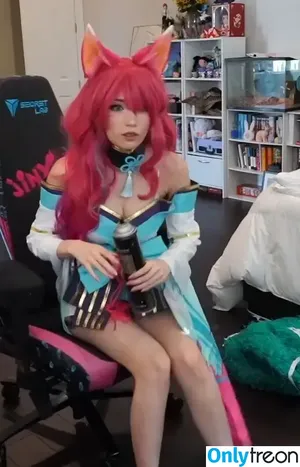 Emiru / emiru.jpg nude photo #1248