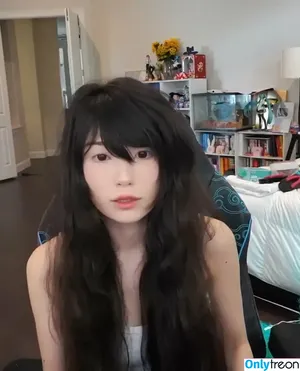 Emiru / emiru.jpg nude photo #1267