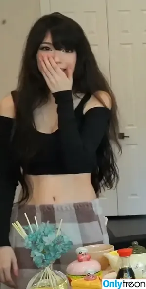 Emiru / emiru.jpg nude photo #1304