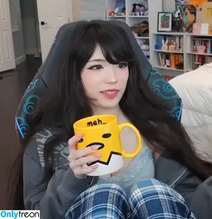Emiru / emiru.jpg nude photo #1321