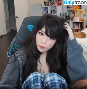 Emiru / emiru.jpg nude photo #1324
