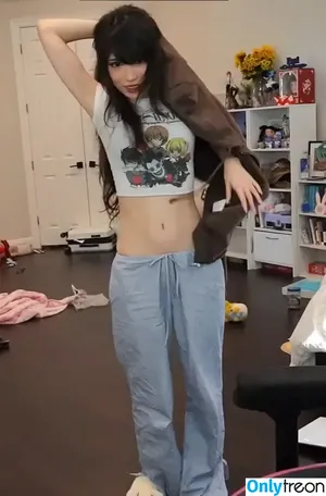 Emiru / emiru.jpg nude photo #1480