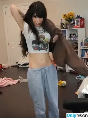 Emiru / emiru.jpg nude photo #1487