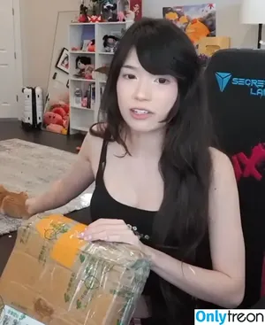 Emiru / emiru.jpg nude photo #1560
