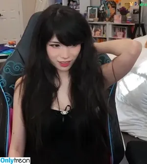 Emiru / emiru.jpg nude photo #1646