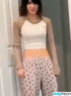Emiru / emiru.jpg nude photo #1853