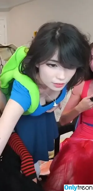 Emiru / emiru.jpg nude photo #1970