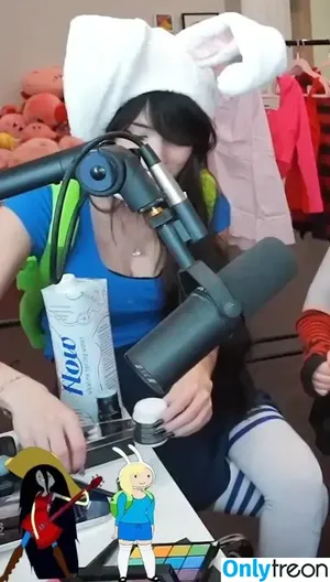 Emiru / emiru.jpg nude photo #1975