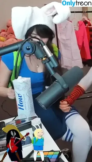 Emiru / emiru.jpg nude photo #1976