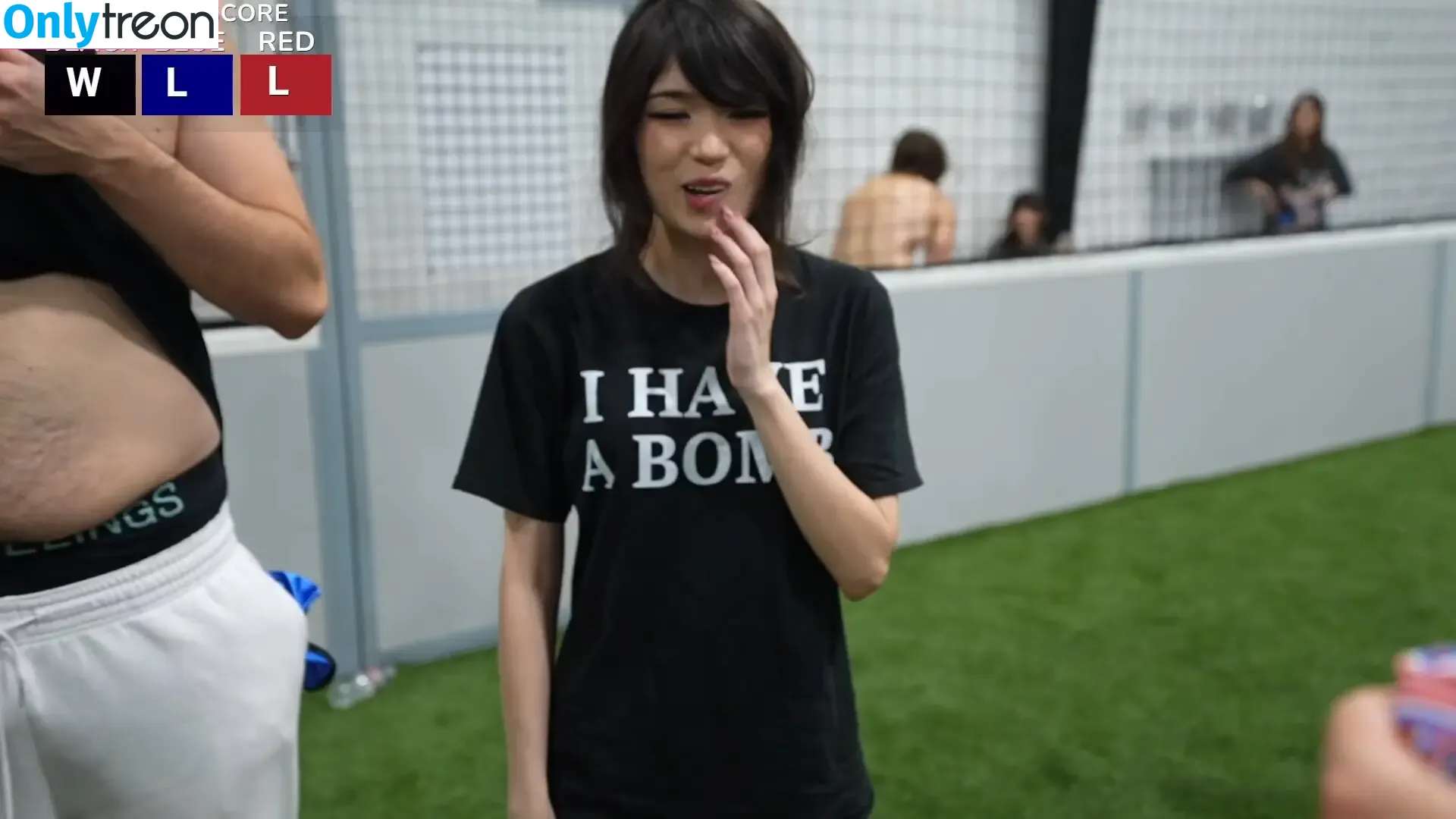Emiru nude photo #1350 (emiru.jpg)