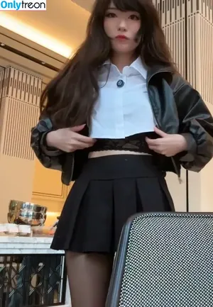 Emiru / emiru.jpg nude photo #2039
