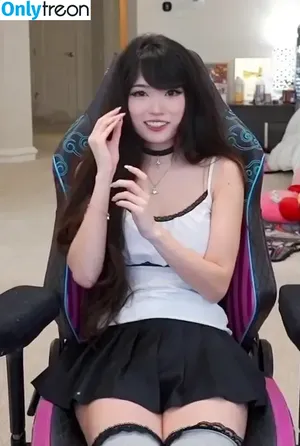 Emiru / emiru.jpg nude photo #2569