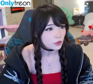 Emiru / emiru.jpg nude photo #2612