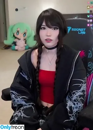 Emiru / emiru.jpg nude photo #2614