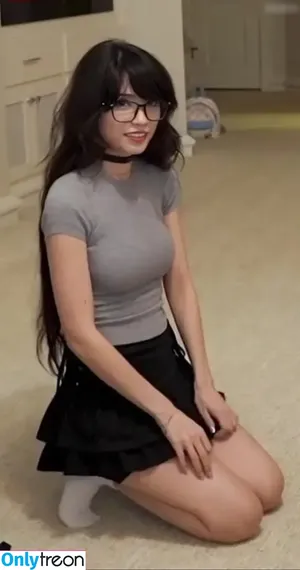 Emiru / emiru.jpg nude photo #2632