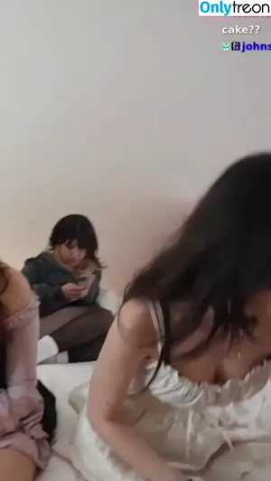 Emiru / emiru.jpg nude photo #2640