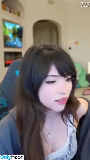 Emiru / emiru.jpg nude photo #2684