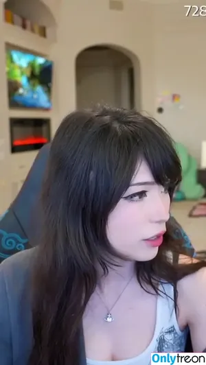 Emiru / emiru.jpg nude photo #2685
