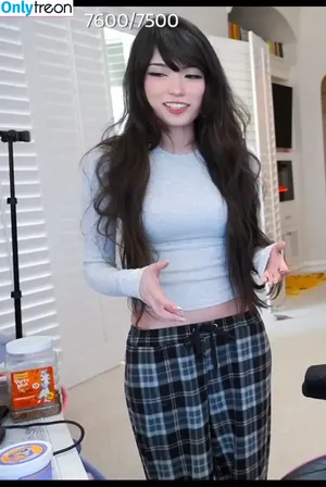 Emiru / emiru.jpg nude photo #2702
