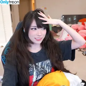 Emiru / emiru.jpg nude photo #2737