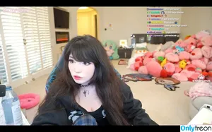 Emiru / emiru.jpg nude photo #2832