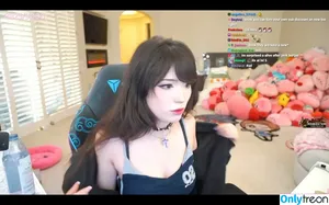Emiru / emiru.jpg nude photo #2836