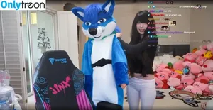 Emiru / emiru.jpg nude photo #2898