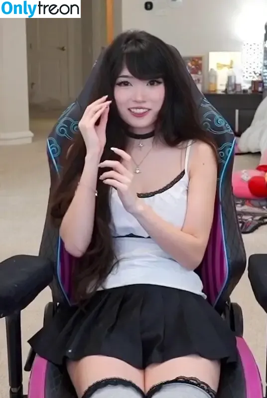 Emiru nude photo #2569 (emiru.jpg)