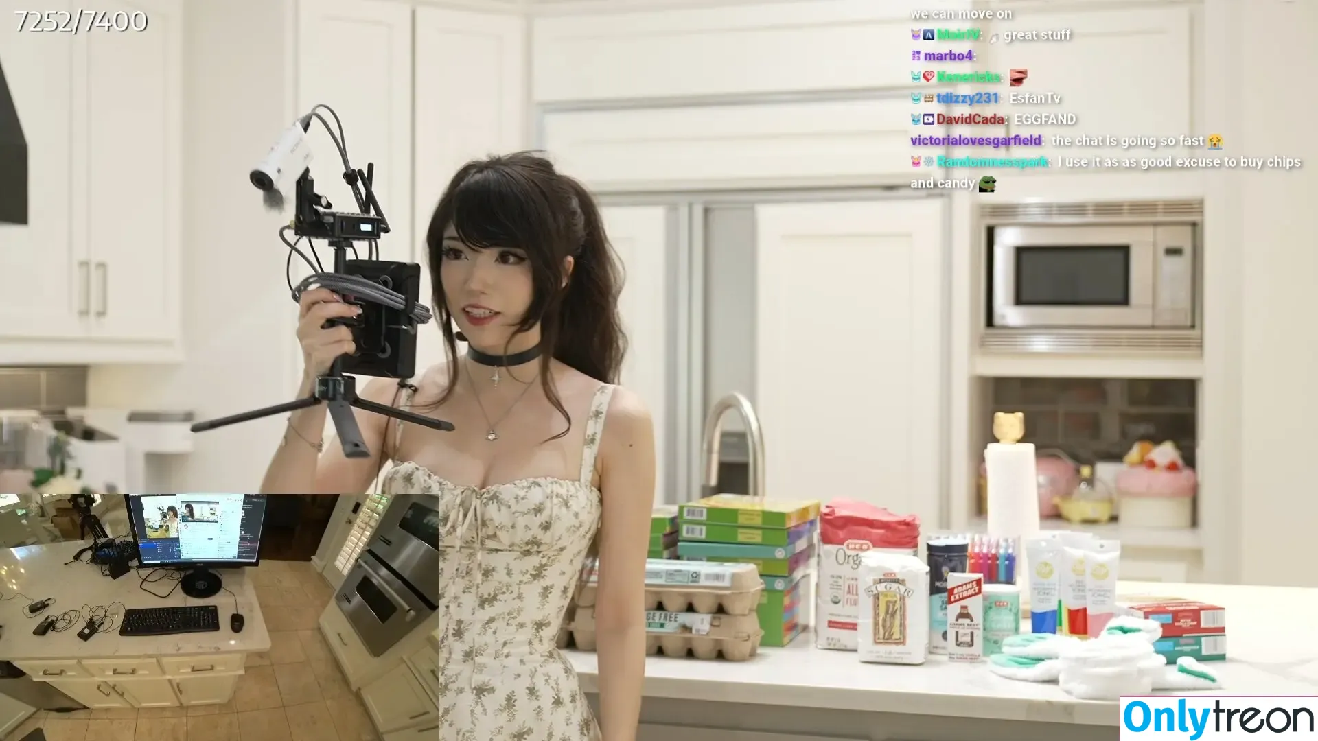 Emiru nude photo #2585 (emiru.jpg)
