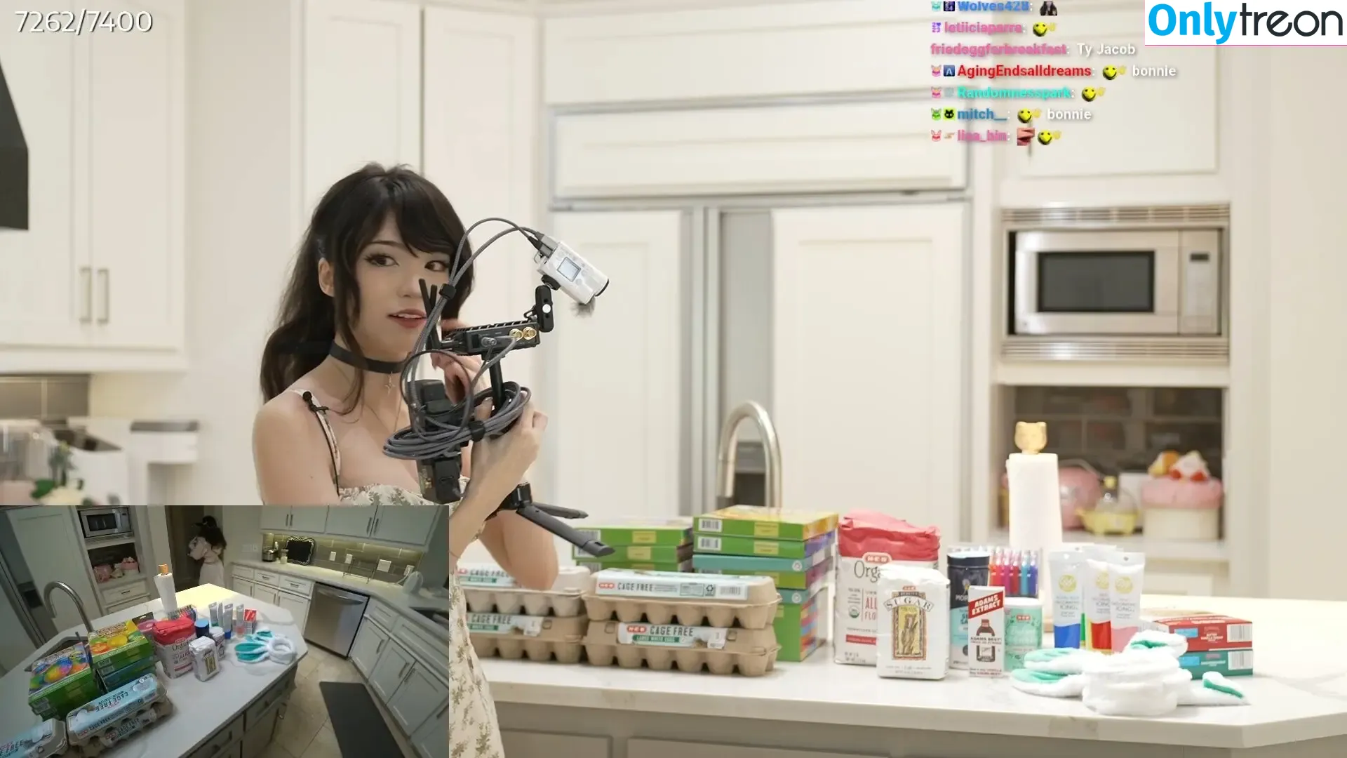 Emiru nude photo #2586 (emiru.jpg)